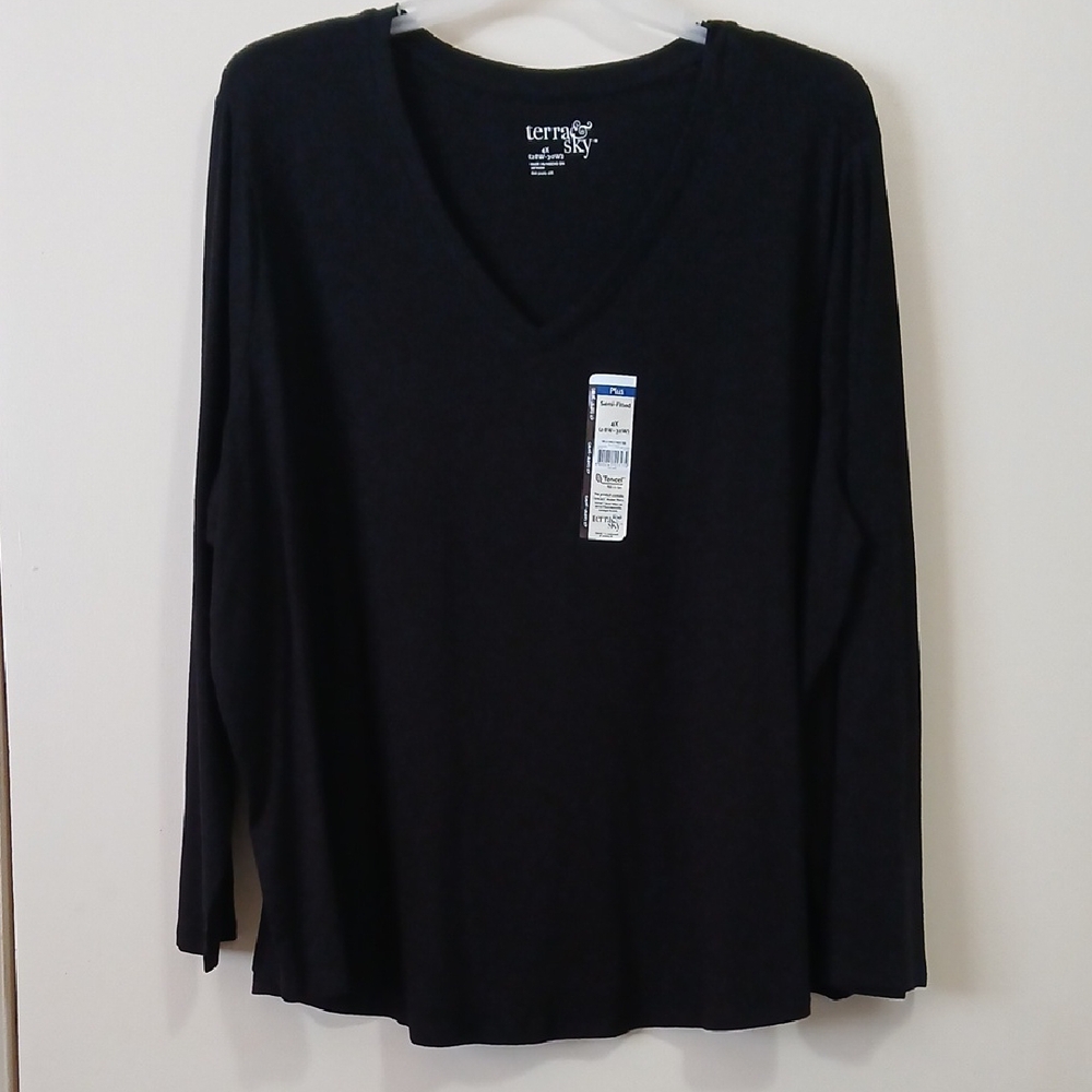 Terra & Sky Women’s 4X Plus V Neck Tee with Long Sleeves
